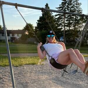 Meet your Posher, Katie